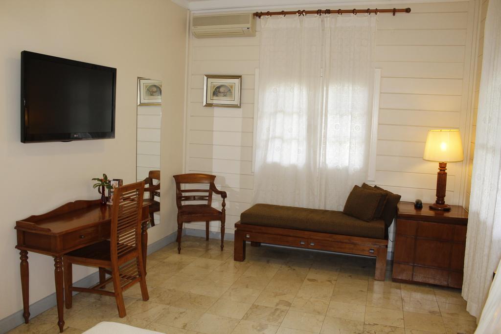 Le Domaine Des Pierres Hotel แซ็ง-ปีแยร์ ห้อง รูปภาพ