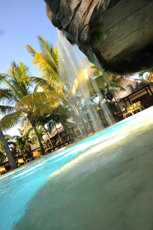 Le Domaine Des Pierres Hotel แซ็ง-ปีแยร์ ภายนอก รูปภาพ