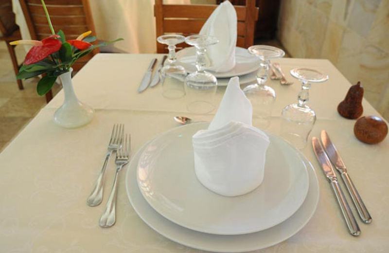 Le Domaine Des Pierres Hotel แซ็ง-ปีแยร์ ภายนอก รูปภาพ